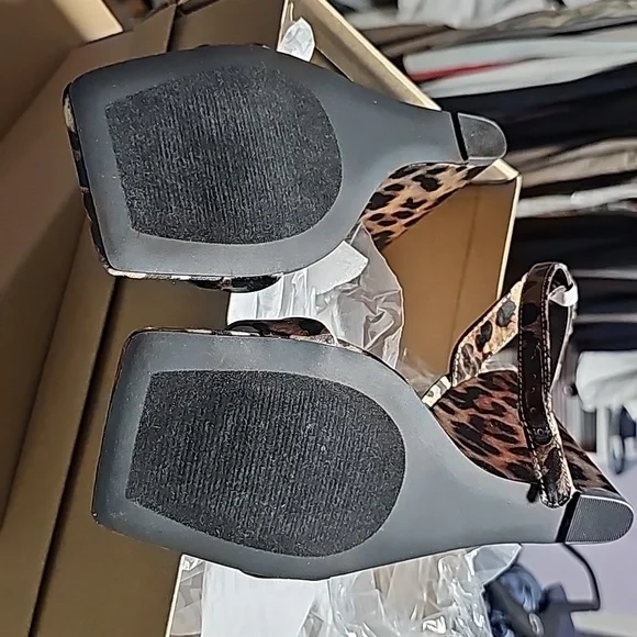 Steve Madden Leopard platform sandal - Picture 2 of 4